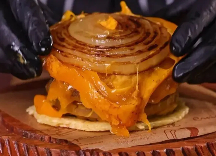 In n Out inspired Flying Dutchman Burger 