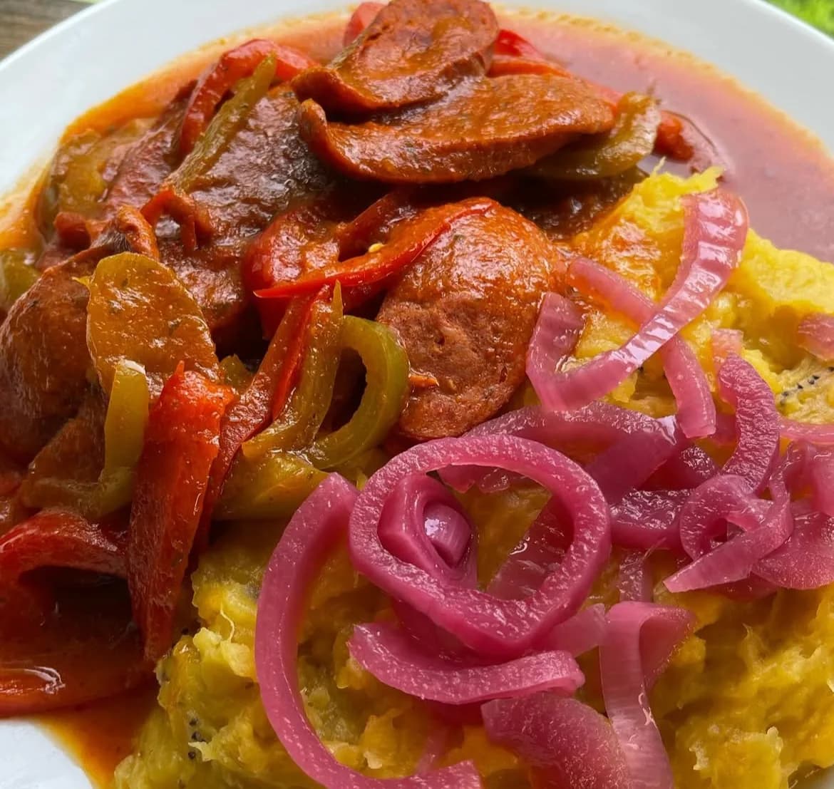 Salami Guisado 