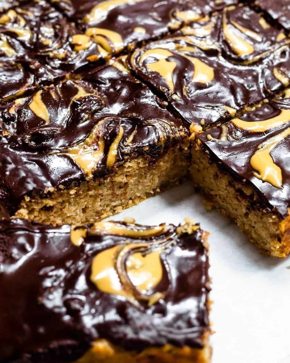 Vegan Peanut Butter Cake