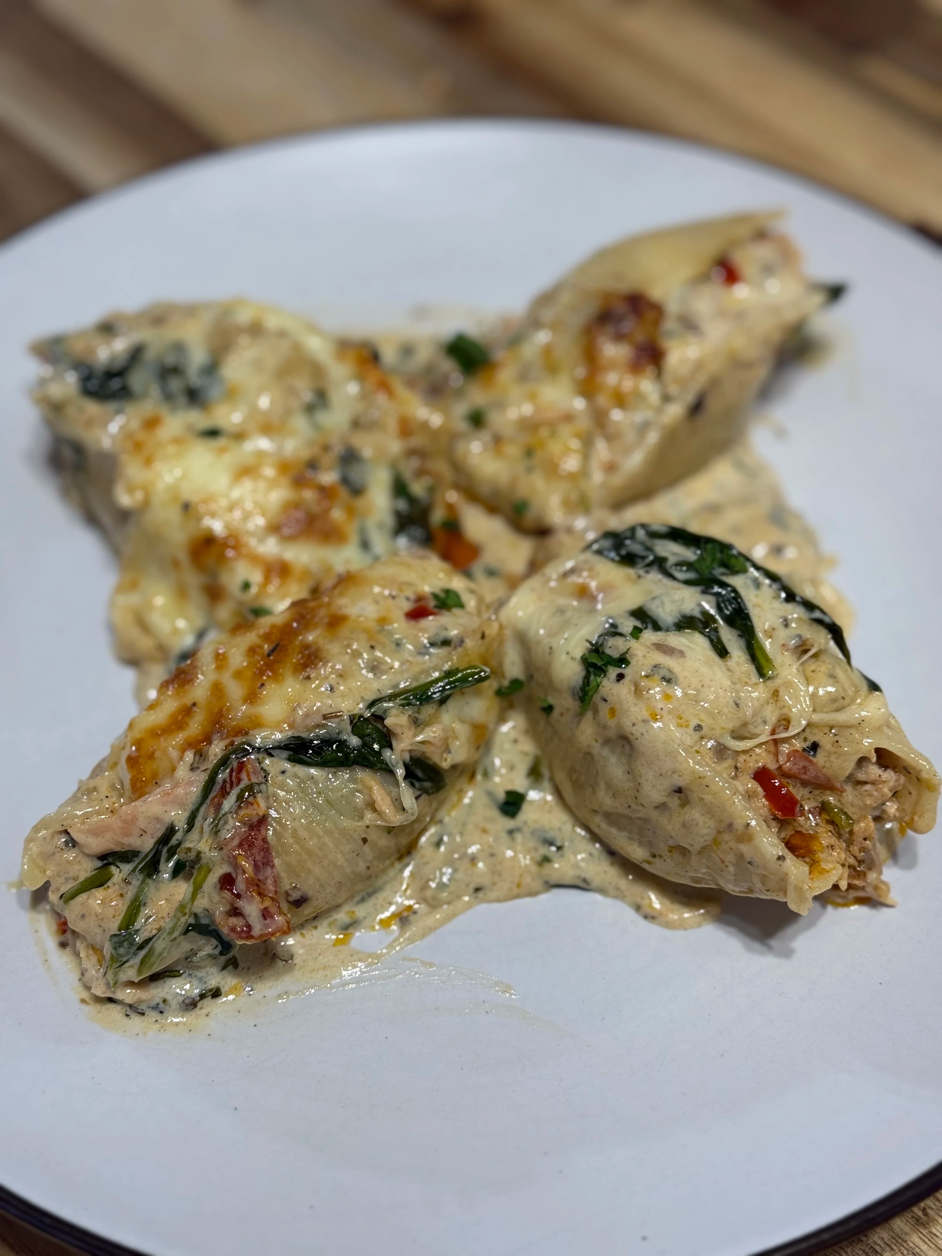 Salmon Stuffed Shells with Cream Sauce